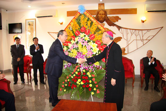 สร้างสรรค์กลุ่มมหาสามัคคีชนในชาติระหว่างผู้ที่นับถือศาสนากับผู้ที่ไม่นับถือศาสนาอย่างเหนียวแน่น